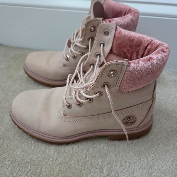 Timberland boots size 7.5 women's - Picture 1 of 5